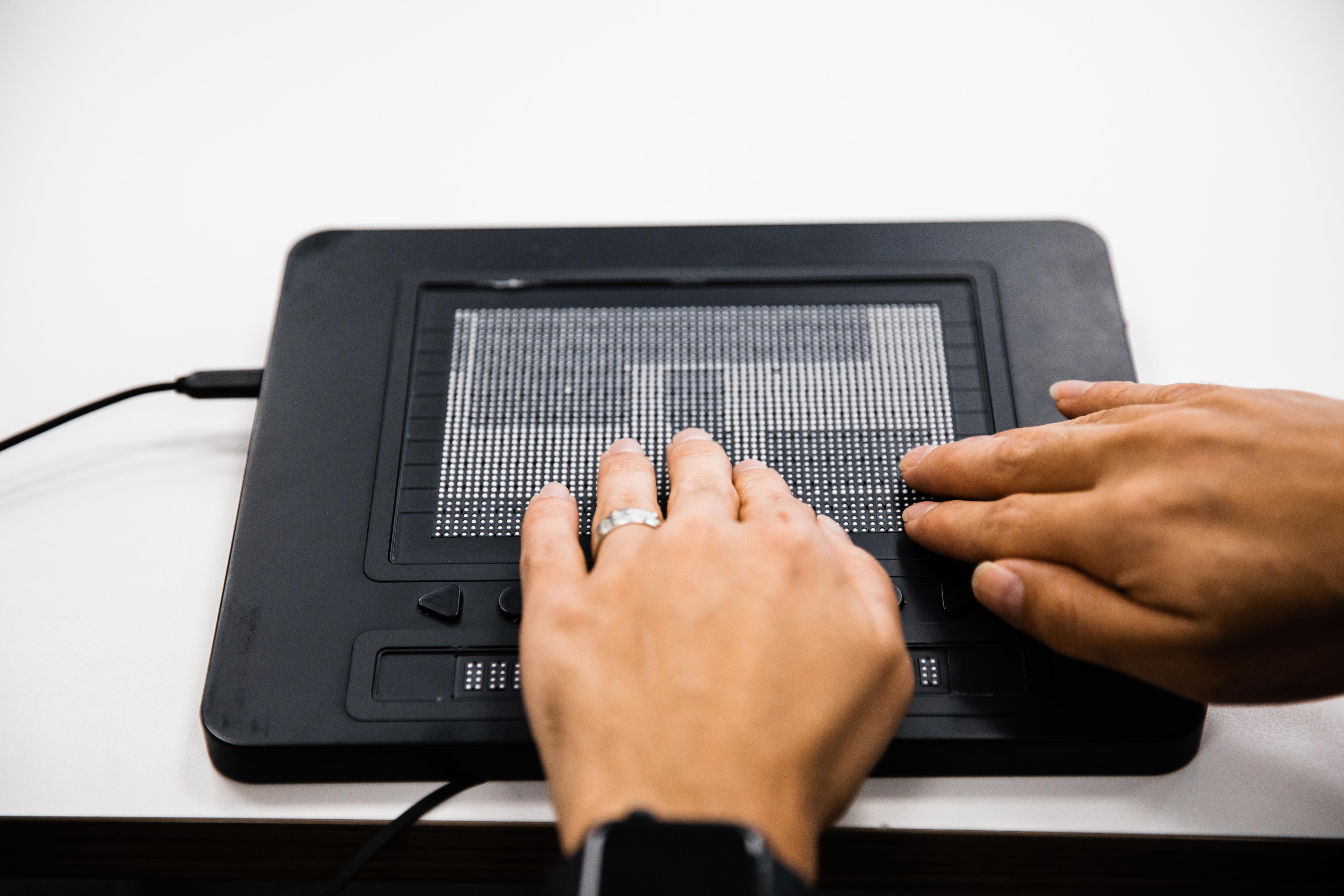 Screen Reading Software Picture Free screen-reading software changing lives for thousands of blind ...