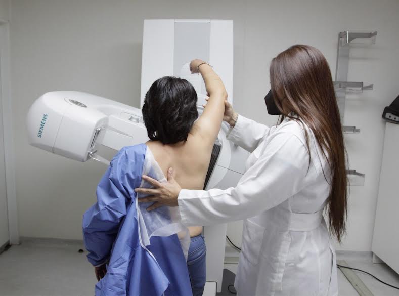 person,human,clinic,x-ray,ct scan,medical imaging x-ray film,blow dryer,appliance,dryer,hair drier